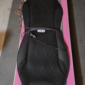 Black Ventilated Massage Car Seat Cushion With heating cooling vibration